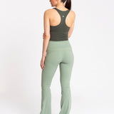 All-Day-Wear Flare Lilypad