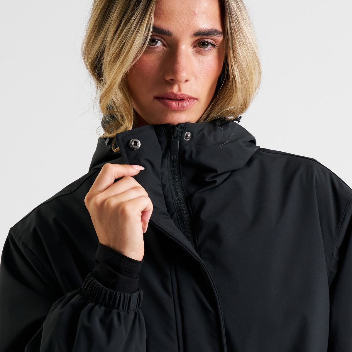 Coats & Jackets