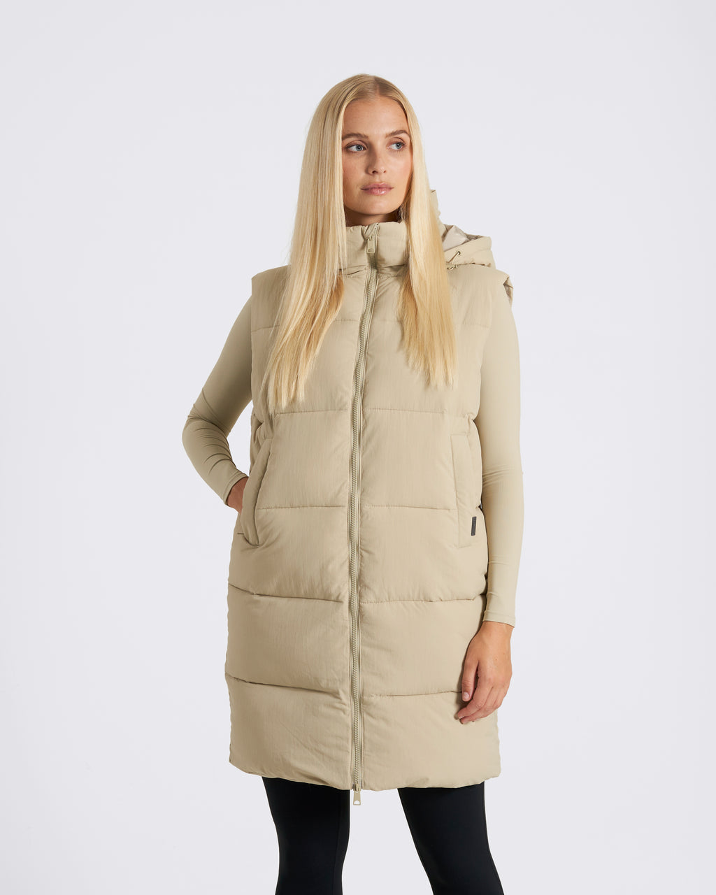 OUTSIDER Longline Baffle Gilet Beige
