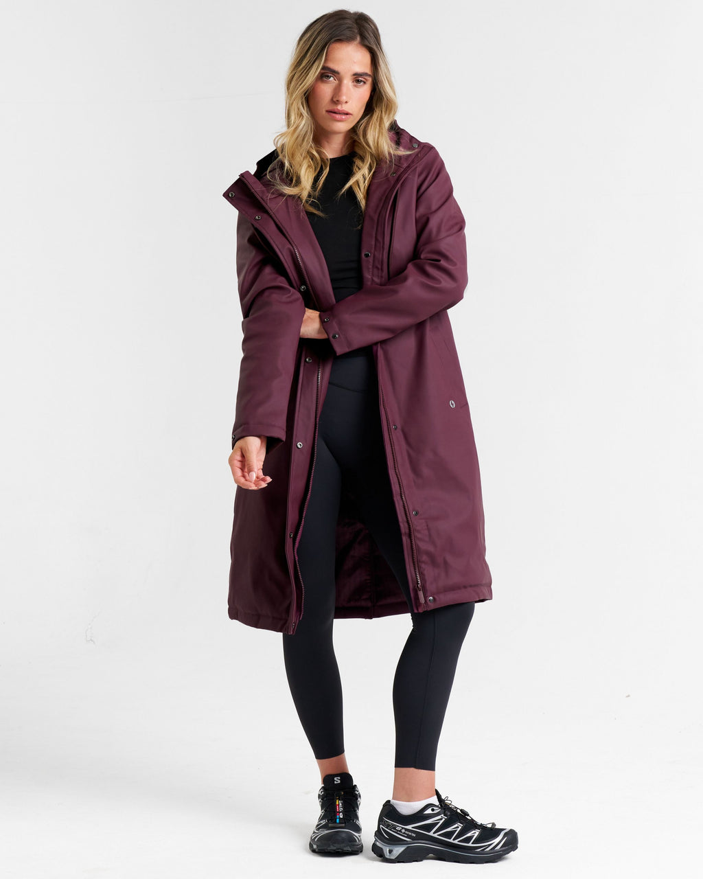 Outsider Raincoat Mulberry