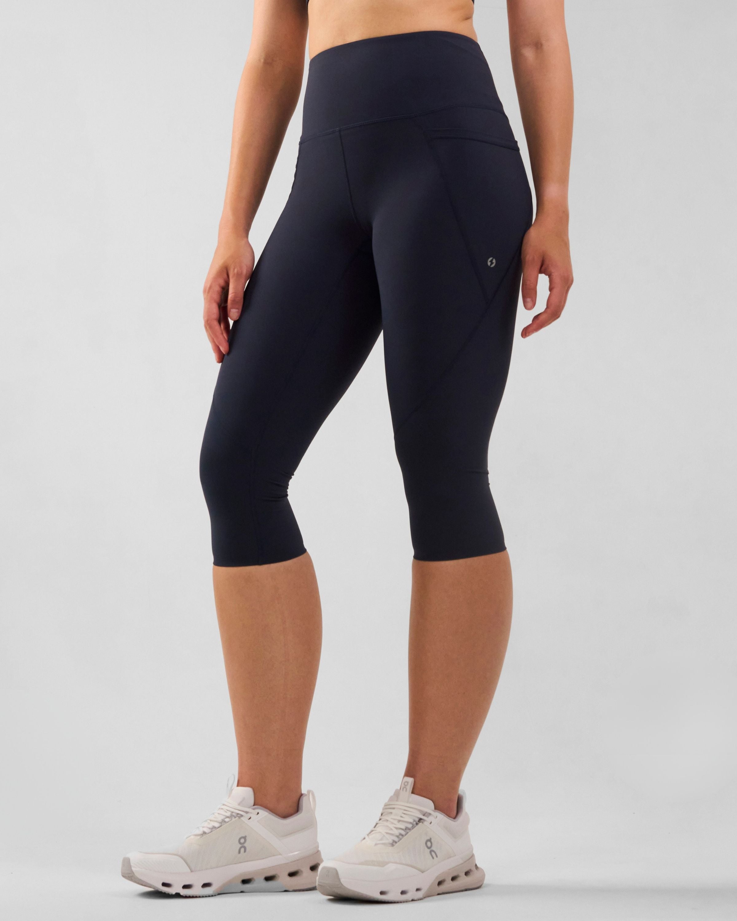 Sculpt High-Waisted Capri Leggings Outerspace Navy