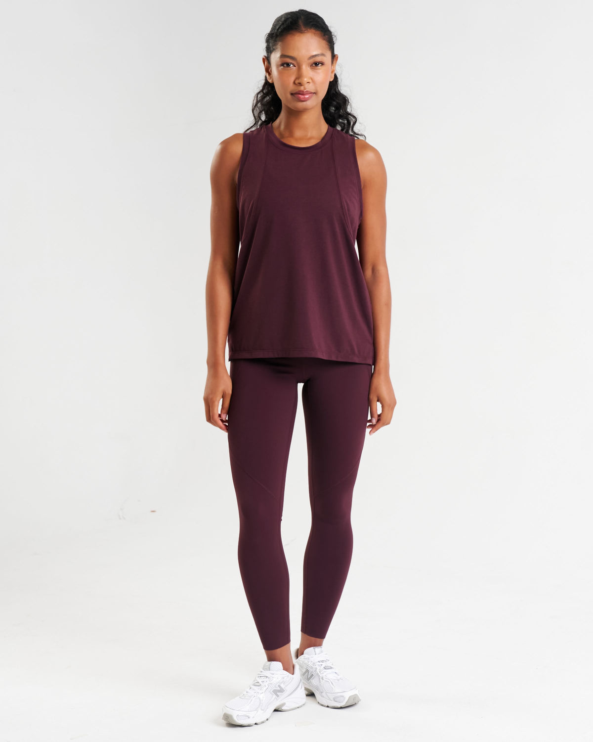 Core Lyocell Blend Active Vest Dark Burgundy