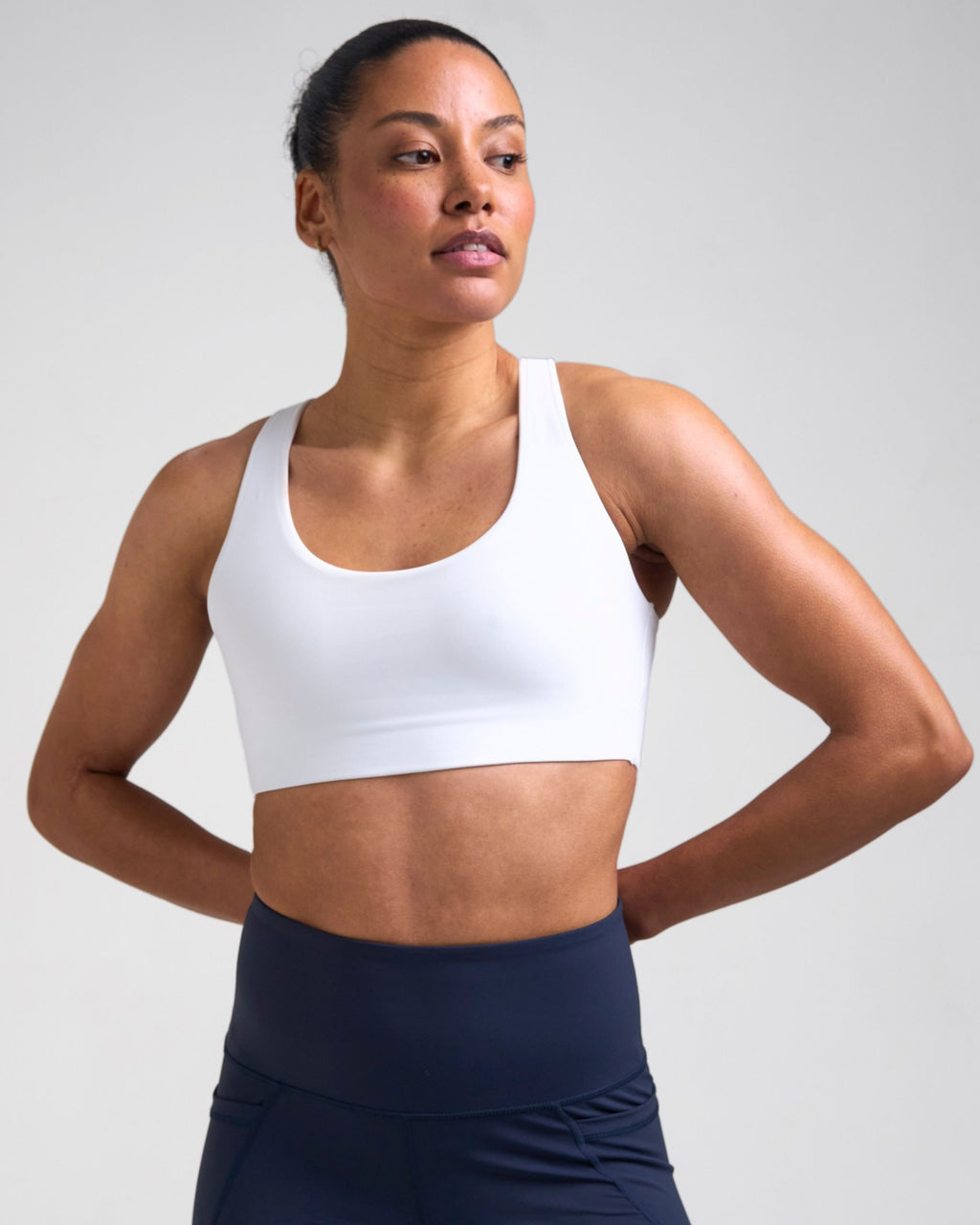 Sculpt Medium Support Sports Bra White