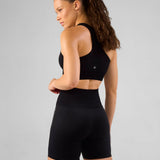 SOLID Seamless 6" Short Black