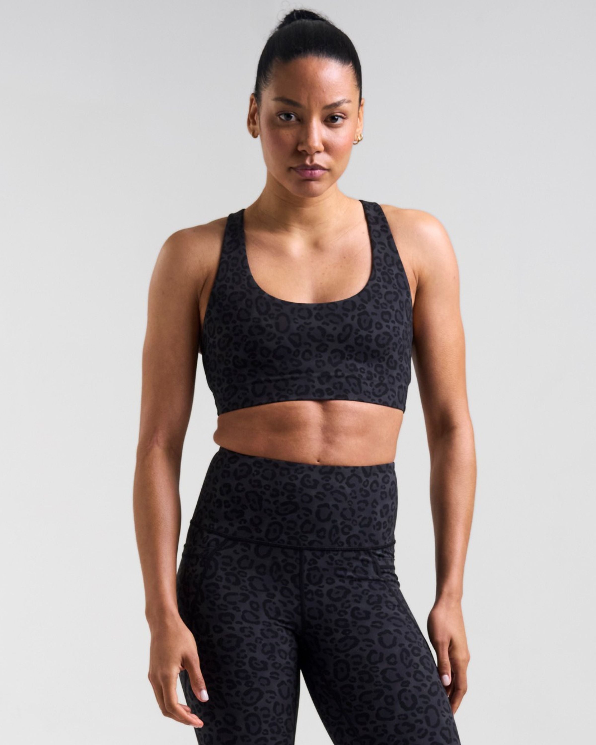 Sculpt Medium Support Sports Bra Leopard Black