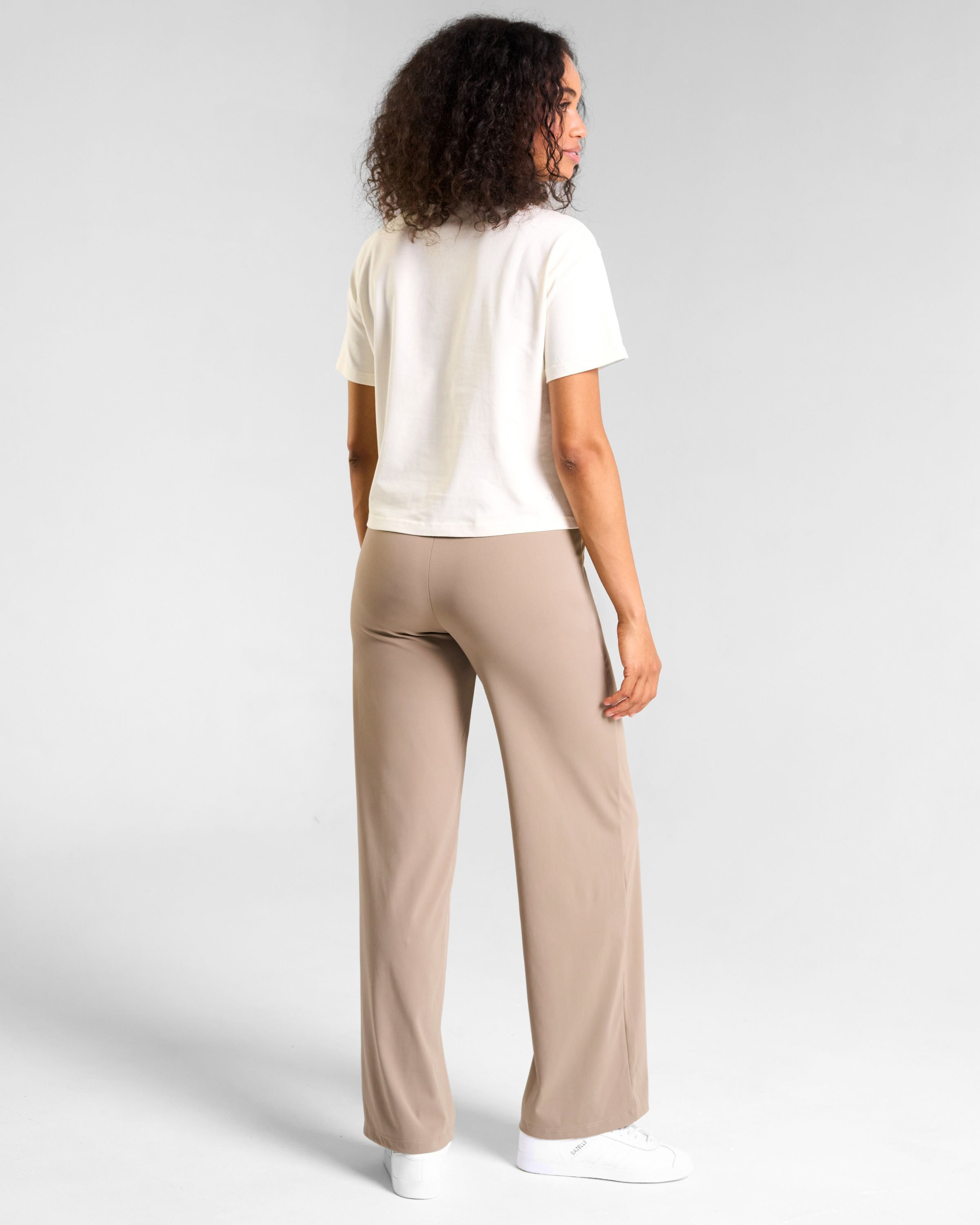 All-Day-Wear Wide Leg Trouser Sandy Taupe