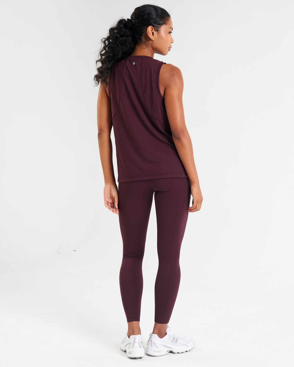 Core Lyocell Blend Active Vest Dark Burgundy