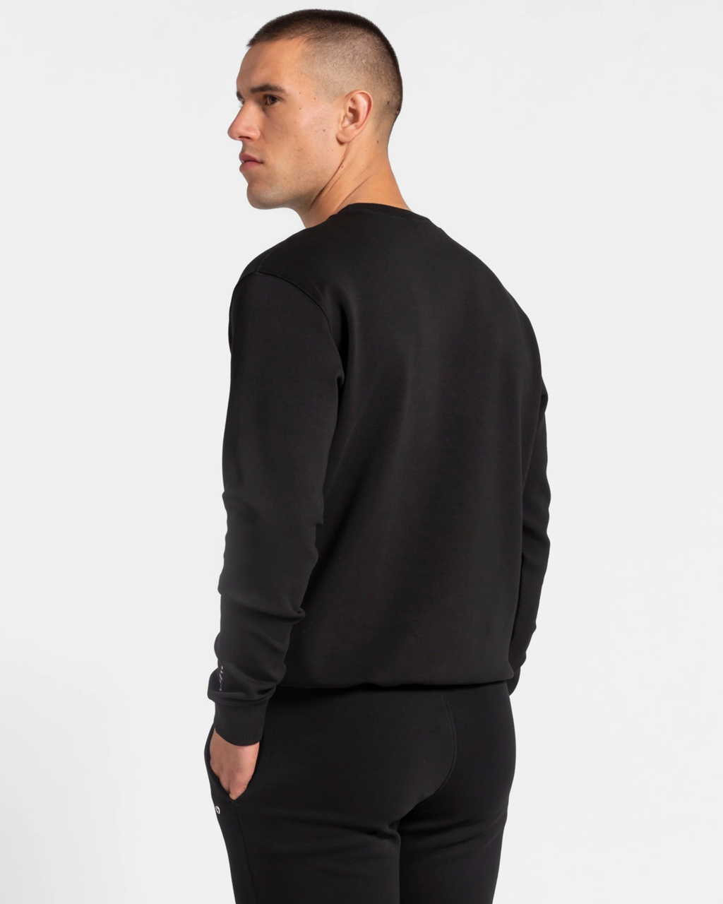 tek//pak Black Men's Crew Neck