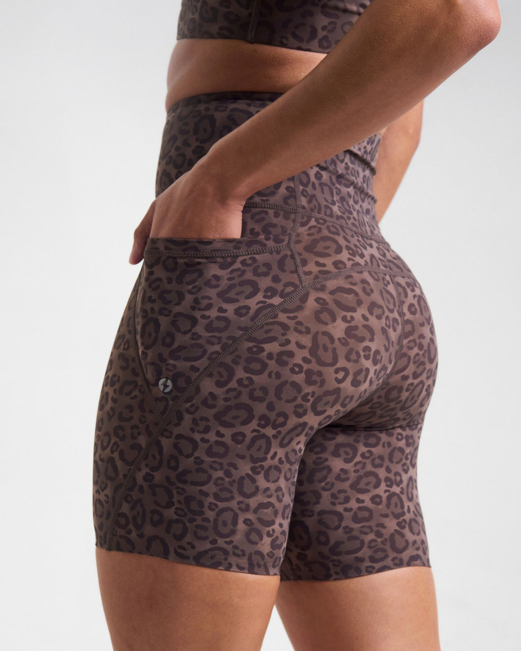 Sculpt High-Waisted 6" Shorts Leopard Brown