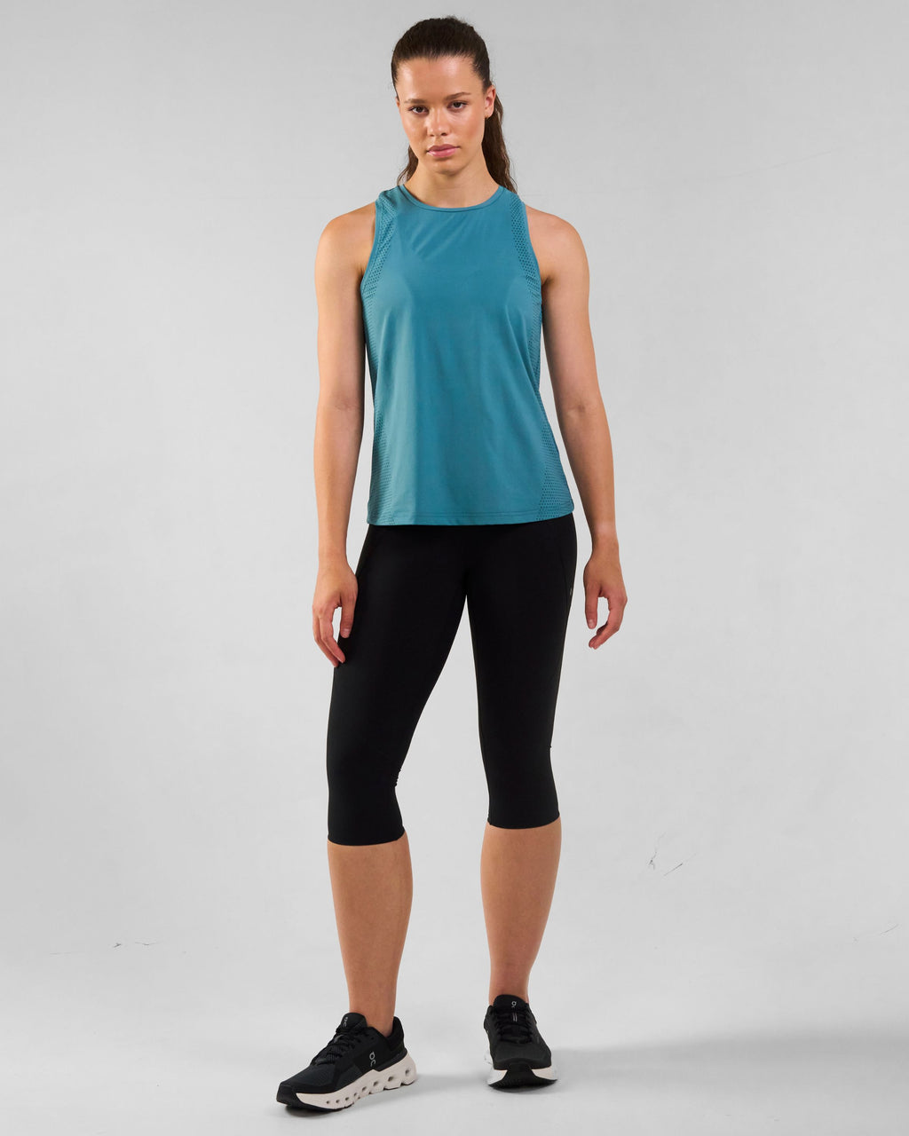 Sculpt High-Waisted Capri Leggings Black