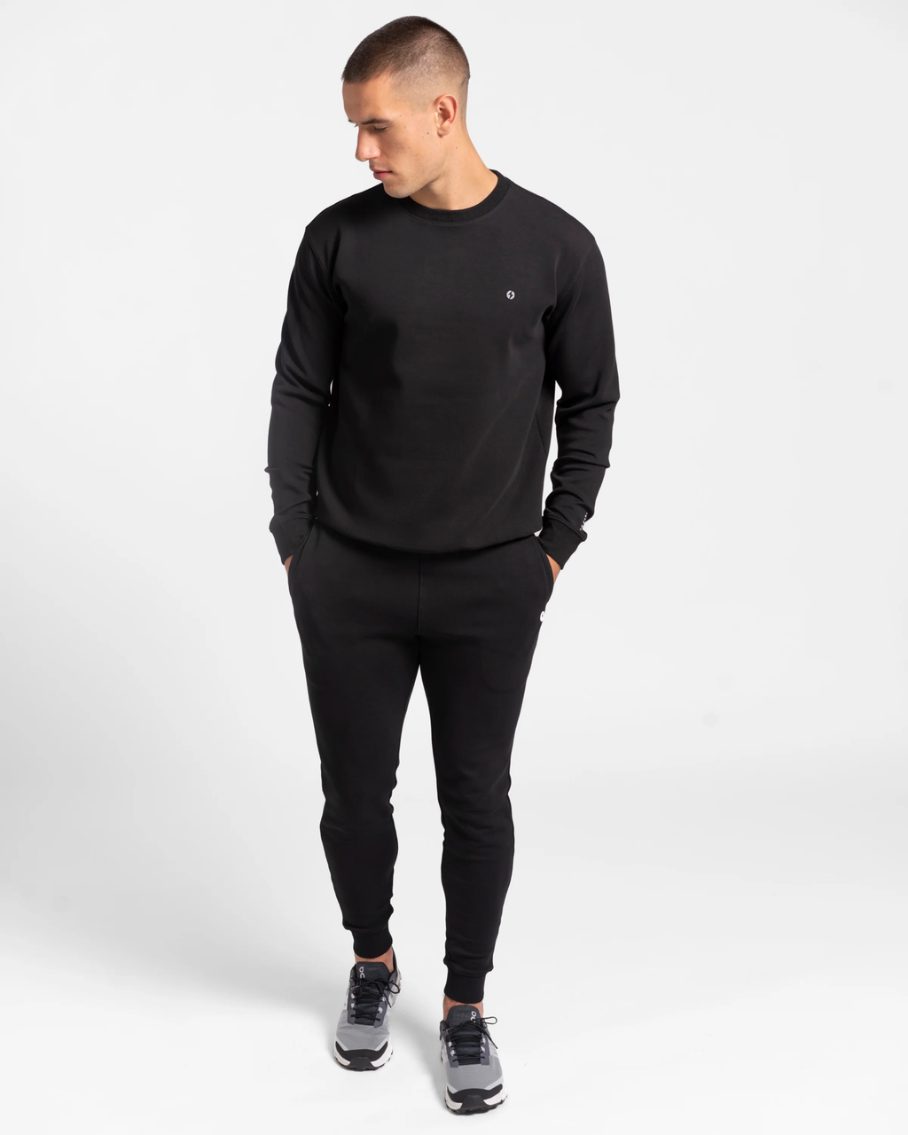 tek//pak Black Men's Crew Neck