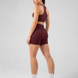 SOLID Seamless Sports Bra Cherry Lacquer