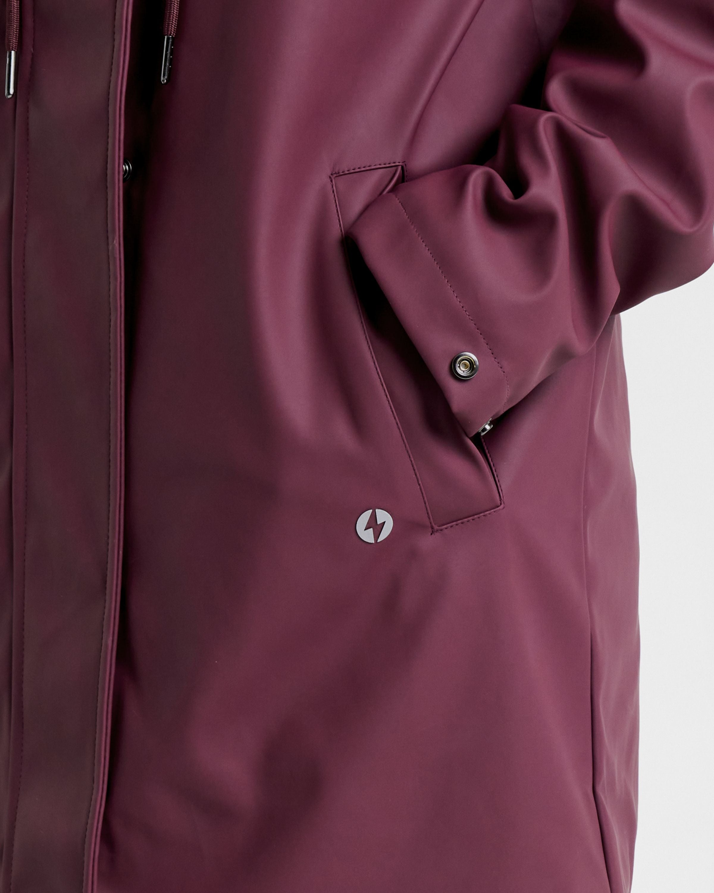 Outsider Raincoat Mulberry