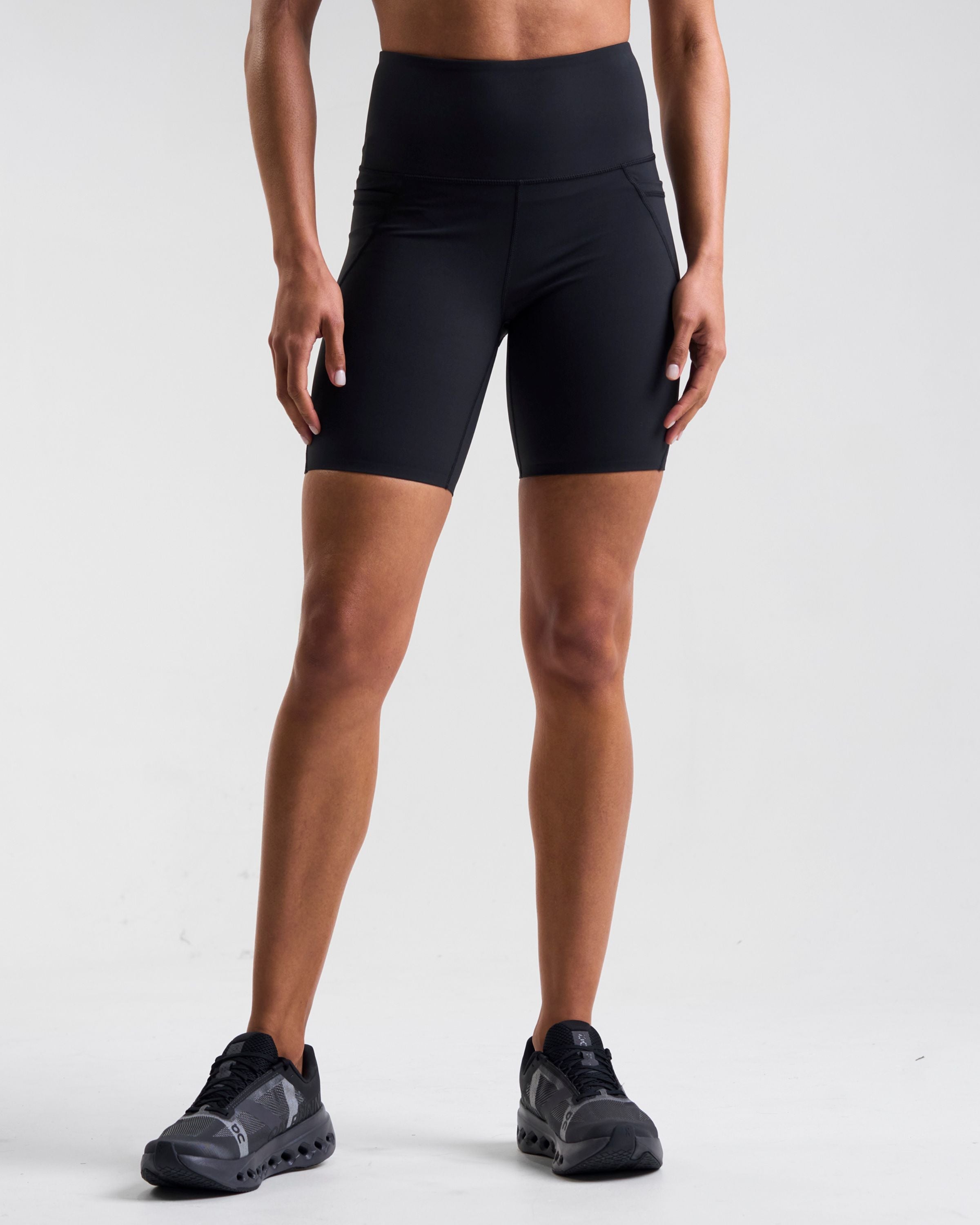 Sculpt High-Waisted 6" Shorts Black