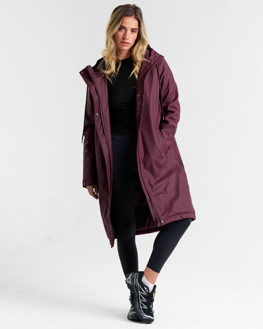 Outsider Raincoat Mulberry