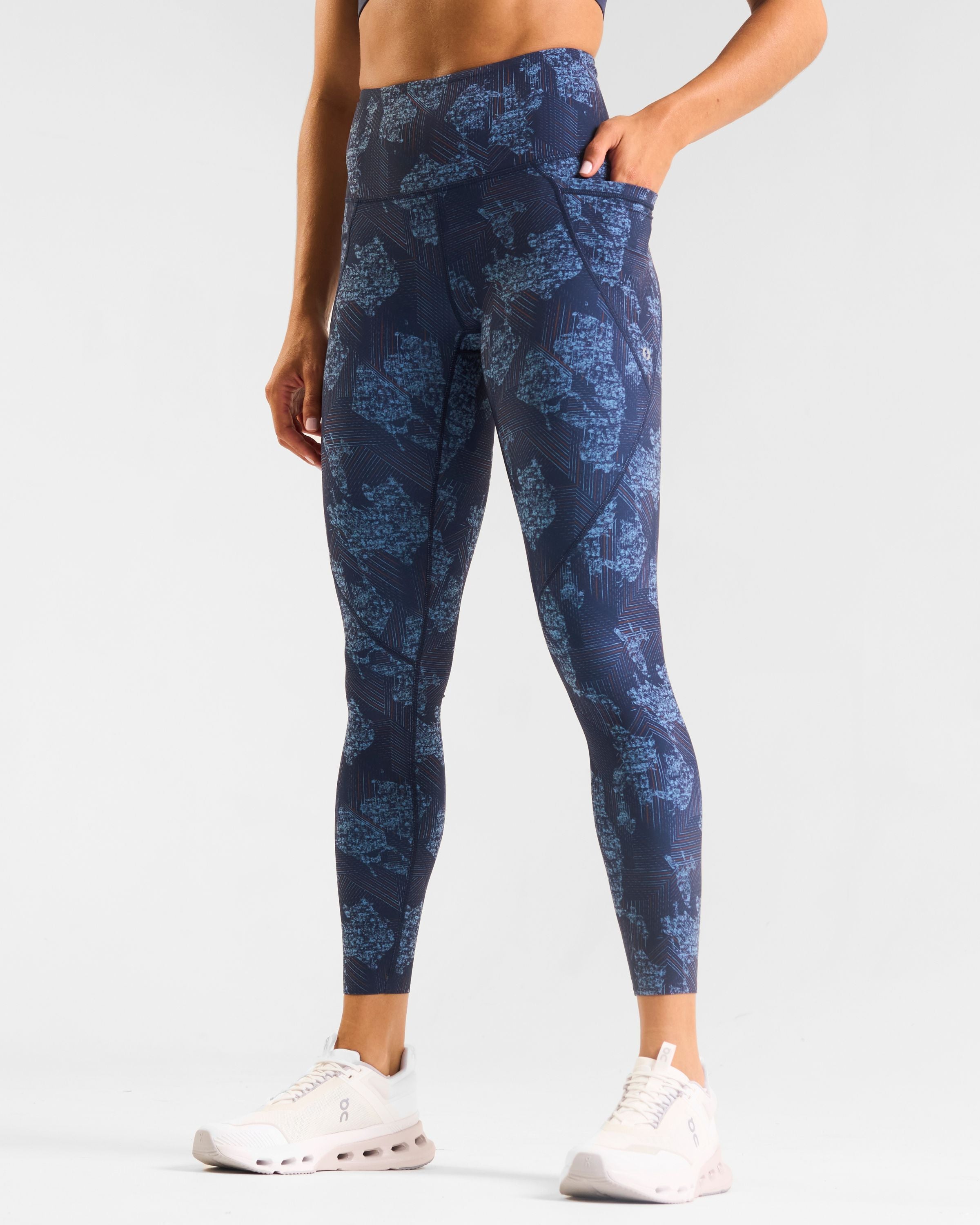 Sculpt High-Waisted Leggings Outerspace Glitch