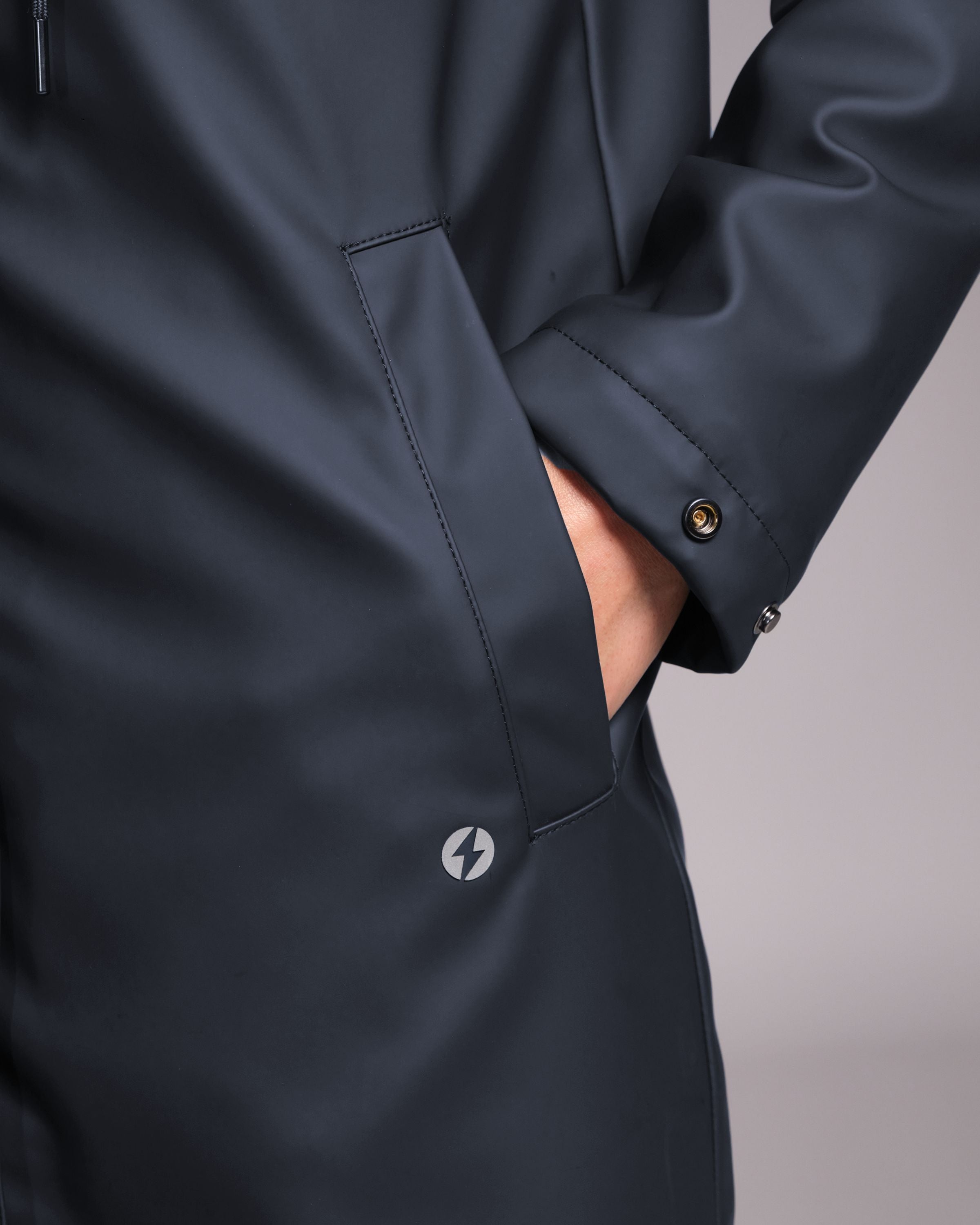 OUTSIDER Raincoat Outerspace Navy