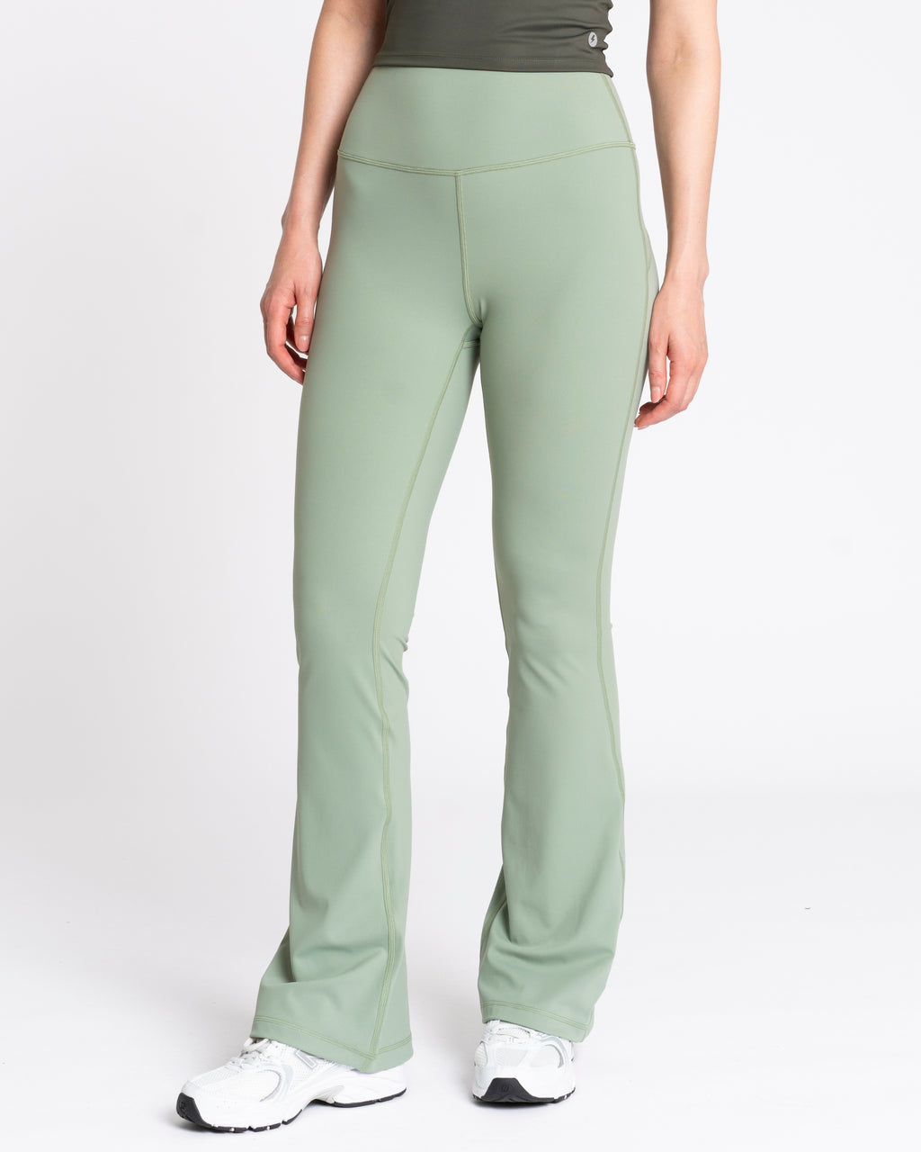 All-Day-Wear Flare Lilypad