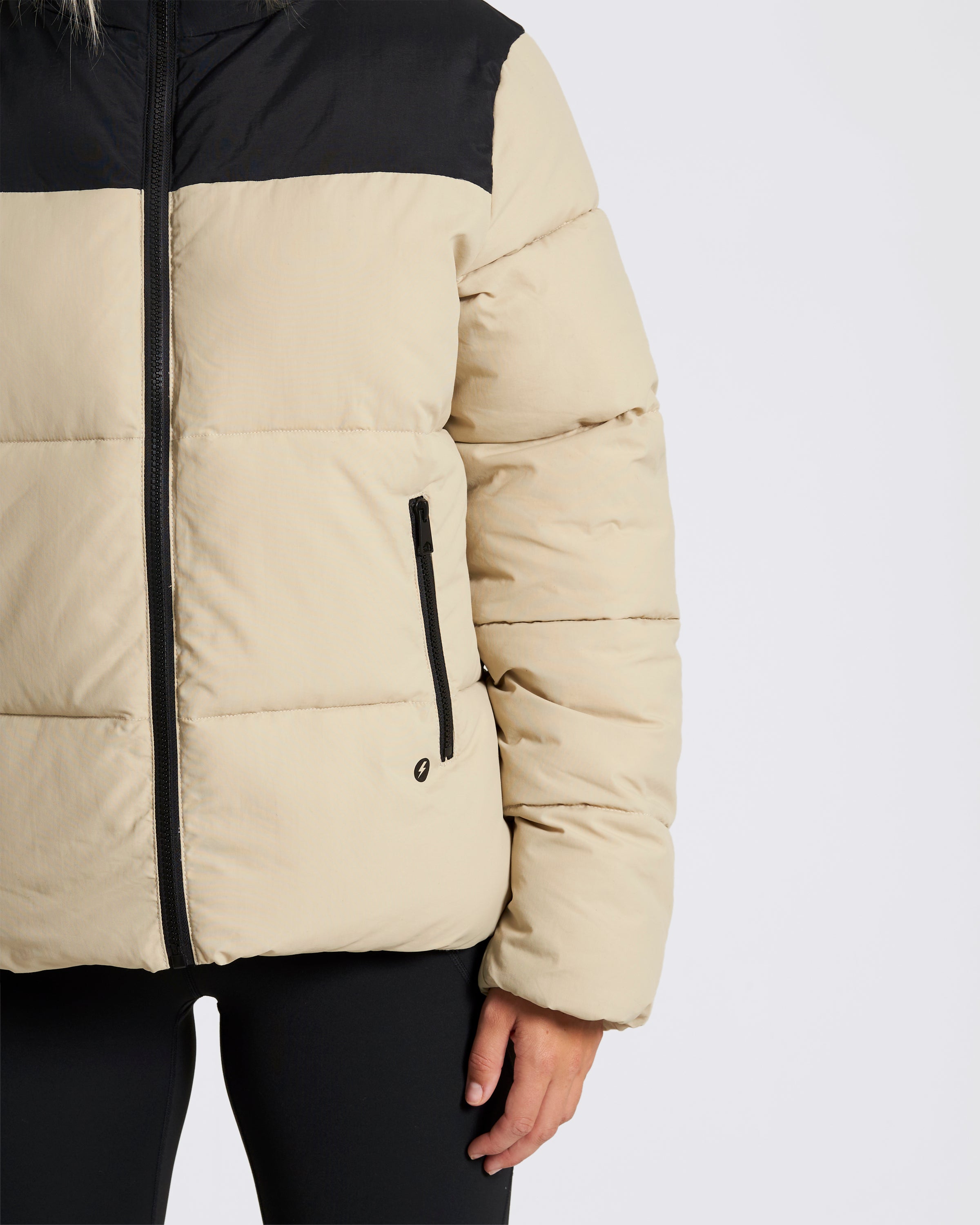 OUTSIDER Puffer Jacket Beige