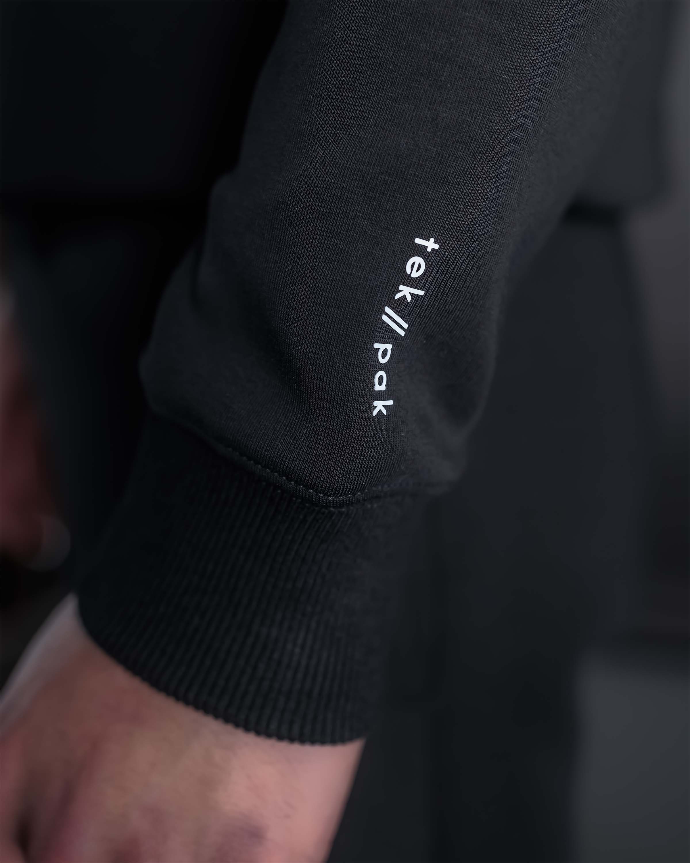 tek//pak Black Men's Crew Neck – POWERCUT®